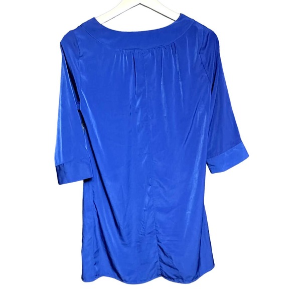Tobi Women's Cobalt Blue Elbow Sleeve V-Neckline Blouse Size Small - Picture 2 of 7